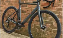 De Rosa SK Pininfarina Ultegra R8150 Di2 Road Bike - 2022 - Stealth / Opaque / 50cm