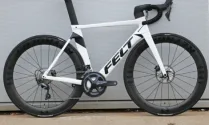 Felt AR Advanced Ultegra Road Bike - Ex Demo - White / 54cm / EX DEMO / COVERED 100km