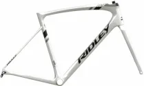 Ridley Fenix Disc 105 Carbon Road Bike - White / Black Metallic / Empress Grey Metallic / M