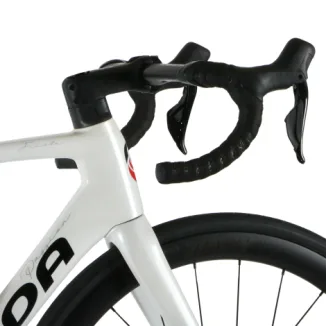 Moda Finale 105 Di2 Cosmic Carbon Road Bike - Red / XLarge