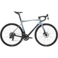 Bianchi Specialissima Pro Ultegra Di2 Road Bike 2025 Bianchi specialissima pro ultegra di2 road bike 2025